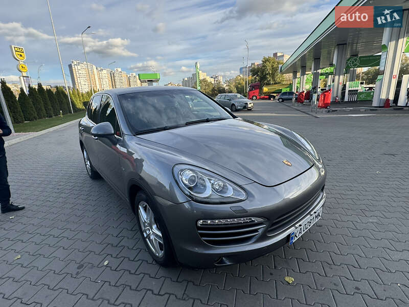 Porsche Cayenne 2013 Porsche Cayenne 2013