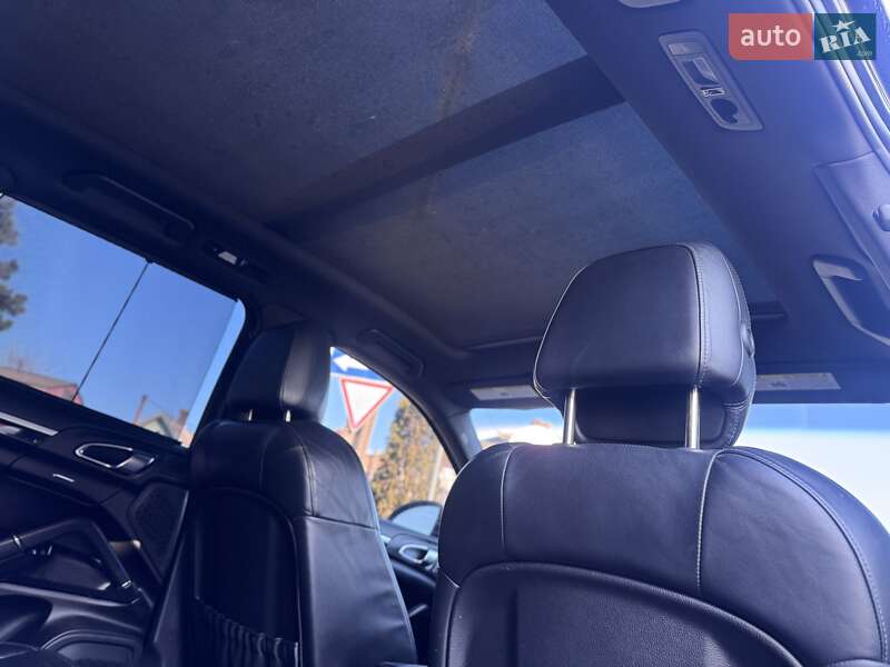 Внедорожник / Кроссовер Porsche Cayenne 2012 в Кривом Роге