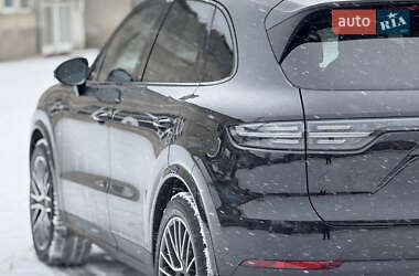 Позашляховик / Кросовер Porsche Cayenne 2023 в Вінниці