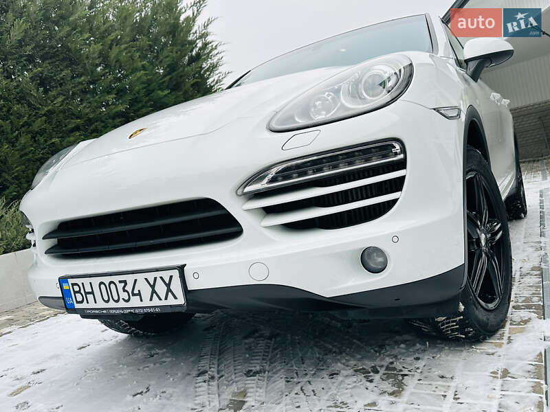 Внедорожник / Кроссовер Porsche Cayenne 2013 в Одессе