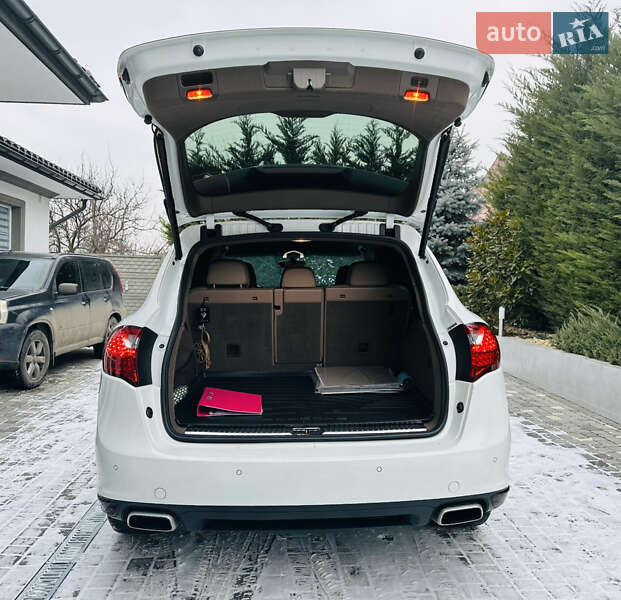 Внедорожник / Кроссовер Porsche Cayenne 2013 в Одессе