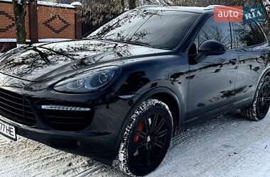 Позашляховик / Кросовер Porsche Cayenne 2010 в Києві