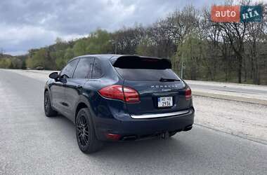 Позашляховик / Кросовер Porsche Cayenne 2013 в Дніпрі