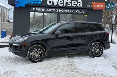 Внедорожник / Кроссовер Porsche Cayenne 2017 в Хмельницком