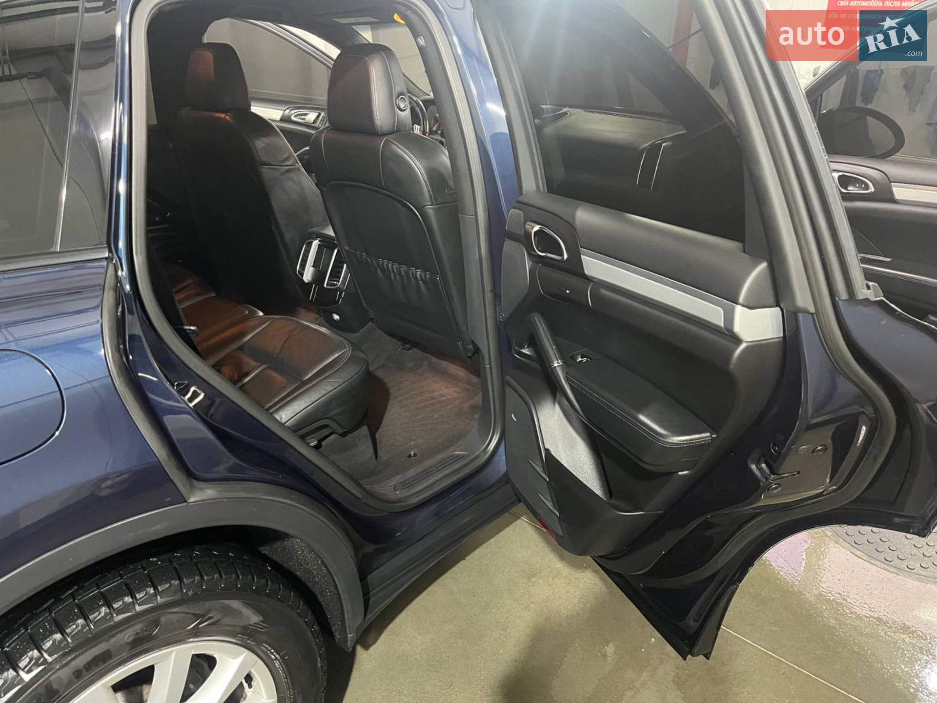 2013 Porsche Cayenne - мініатюра 17