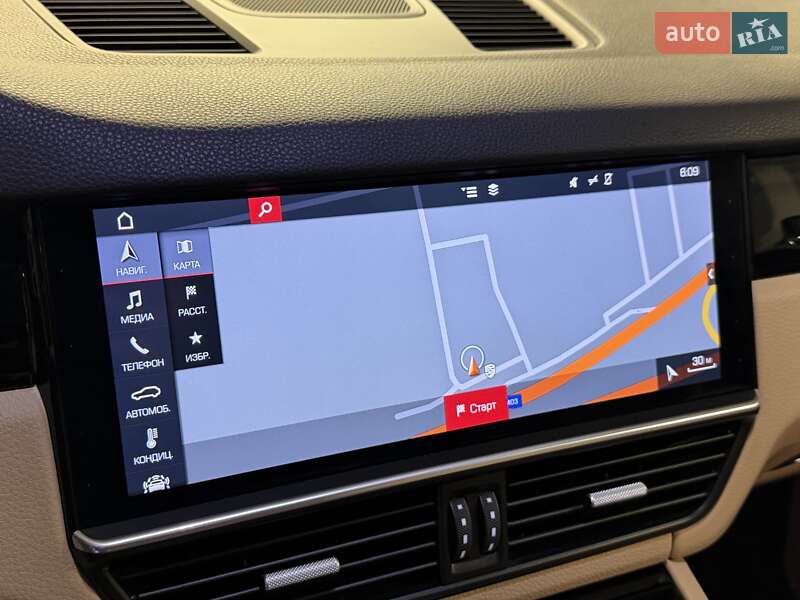 Внедорожник / Кроссовер Porsche Cayenne 2019 в Киеве