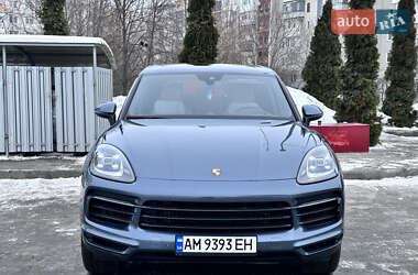 Внедорожник / Кроссовер Porsche Cayenne 2018 в Житомире