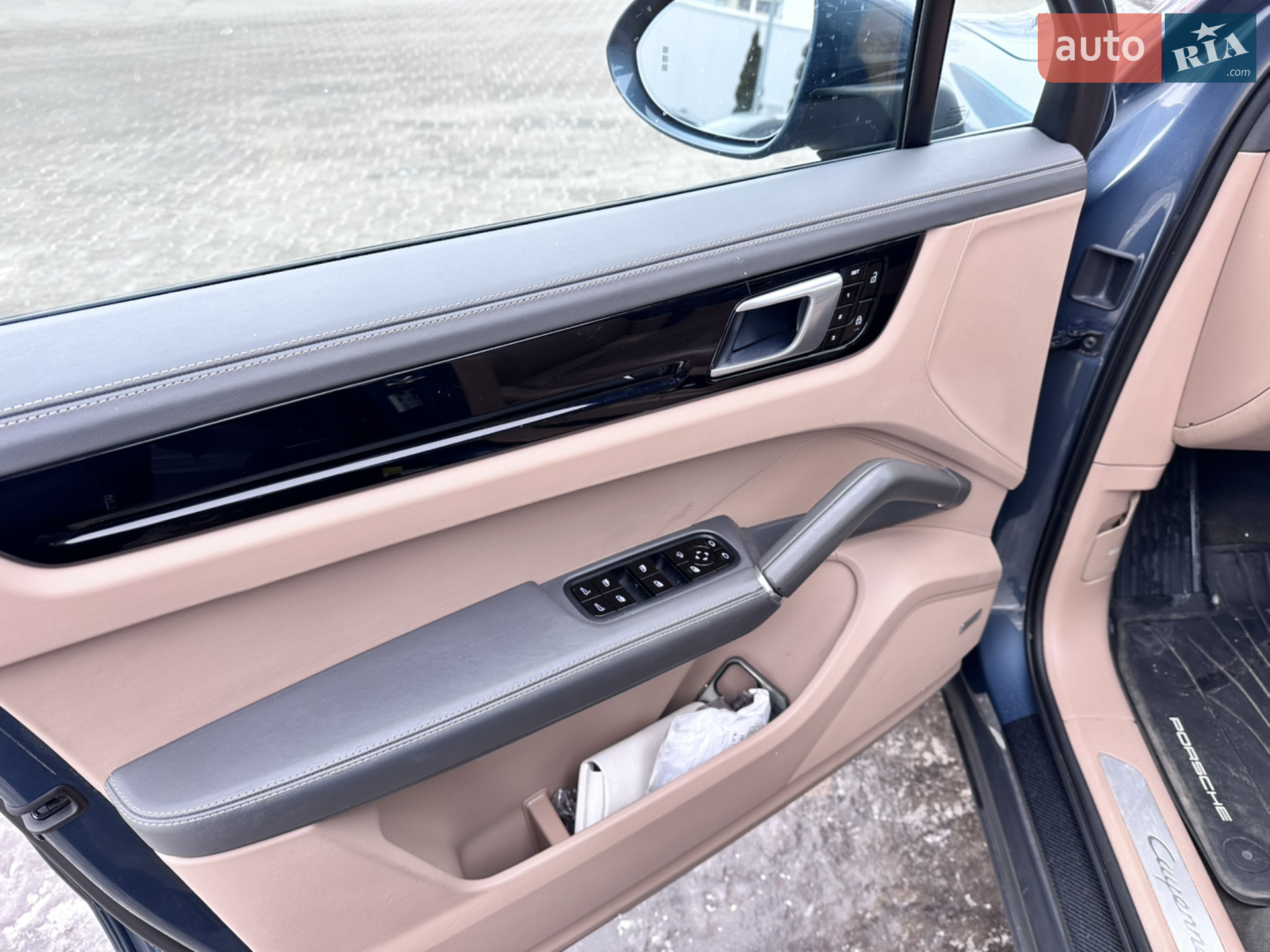 2018 Porsche Cayenne - мініатюра 22