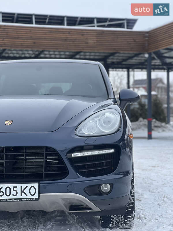 Внедорожник / Кроссовер Porsche Cayenne 2012 в Виннице