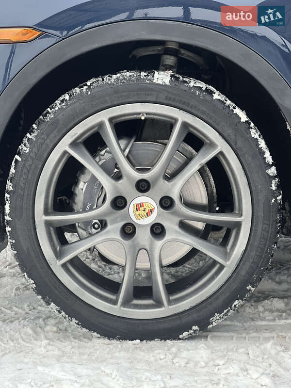 Внедорожник / Кроссовер Porsche Cayenne 2012 в Виннице