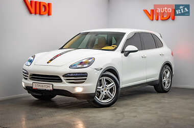 Внедорожник / Кроссовер Porsche Cayenne 2013 в Киеве