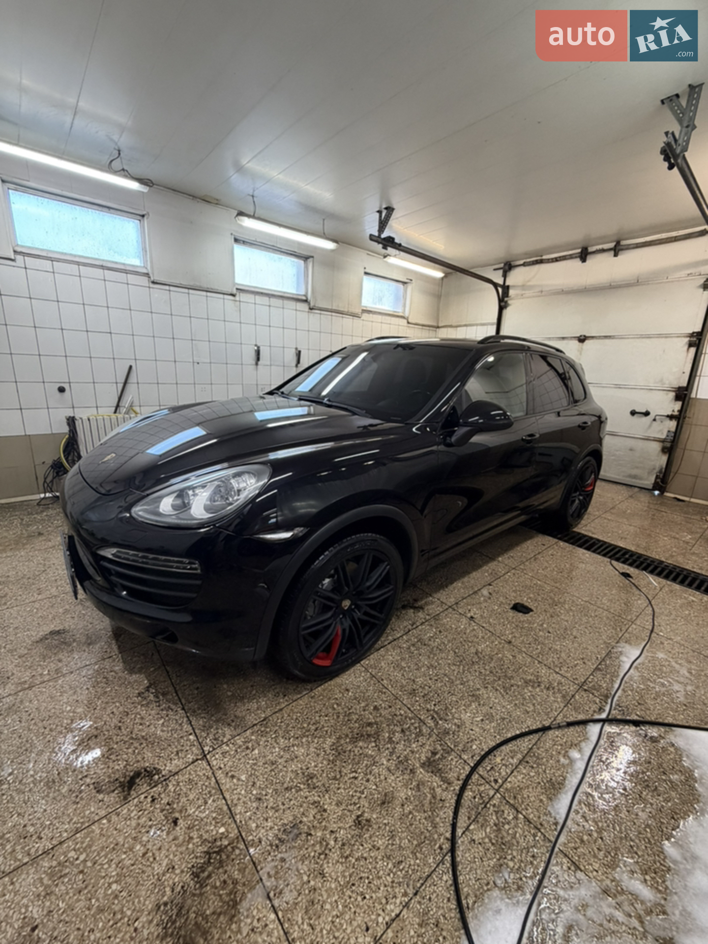 2010 Porsche Cayenne - мініатюра 3
