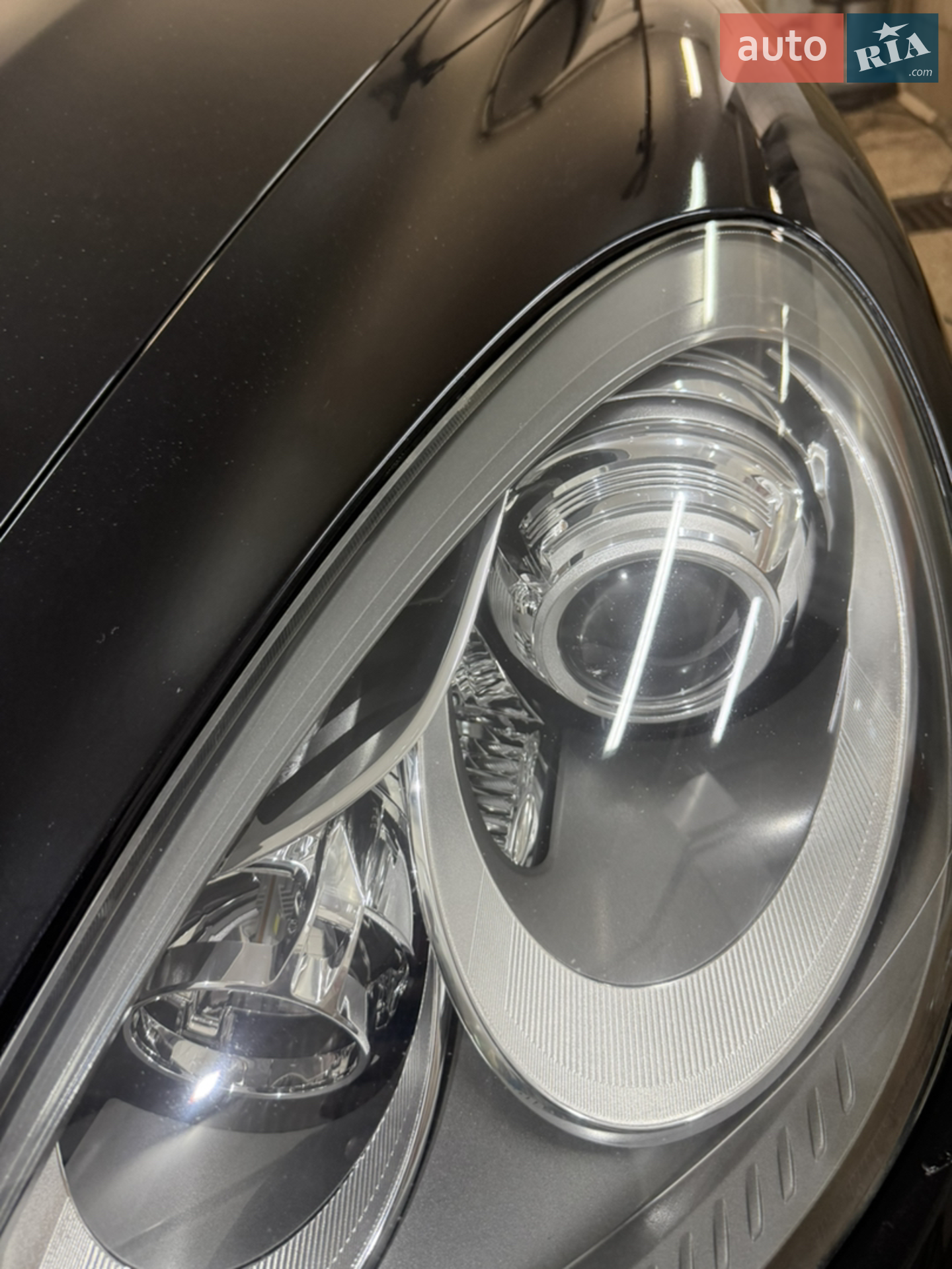 2010 Porsche Cayenne - мініатюра 22