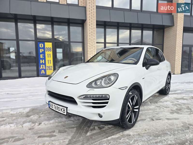 Внедорожник / Кроссовер Porsche Cayenne 2012 в Виннице