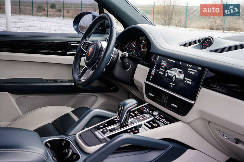 Внедорожник / Кроссовер Porsche Cayenne 2019 в Житомире фото 40 Внедорожник / Кроссовер Porsche Cayenne 2019 в Житомире