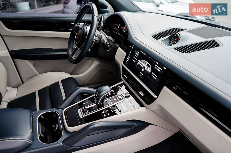Внедорожник / Кроссовер Porsche Cayenne 2019 в Житомире фото 35 Внедорожник / Кроссовер Porsche Cayenne 2019 в Житомире