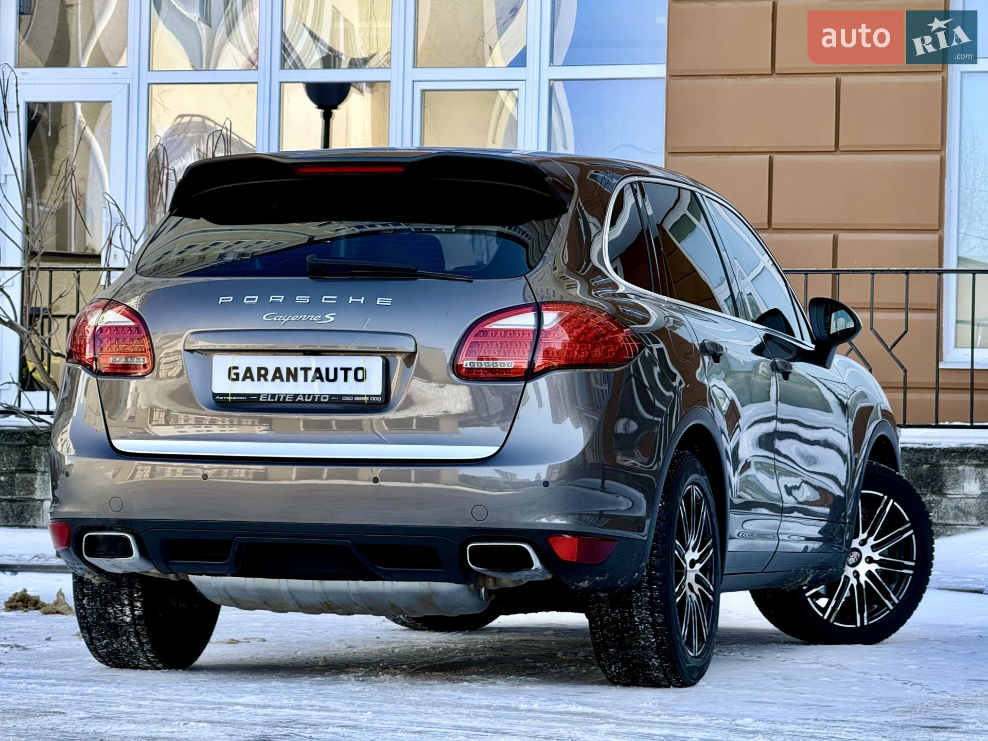 2011 Porsche Cayenne - мініатюра 32