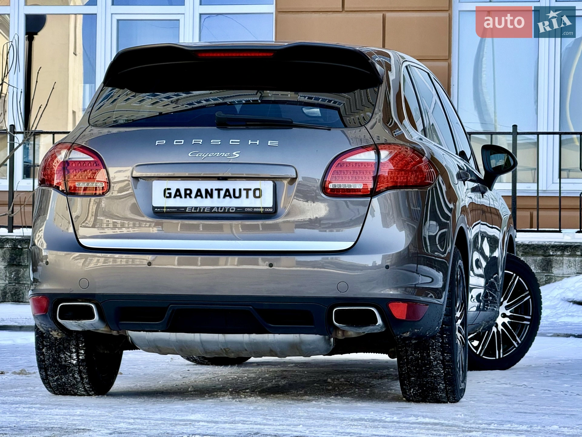 2011 Porsche Cayenne - мініатюра 33