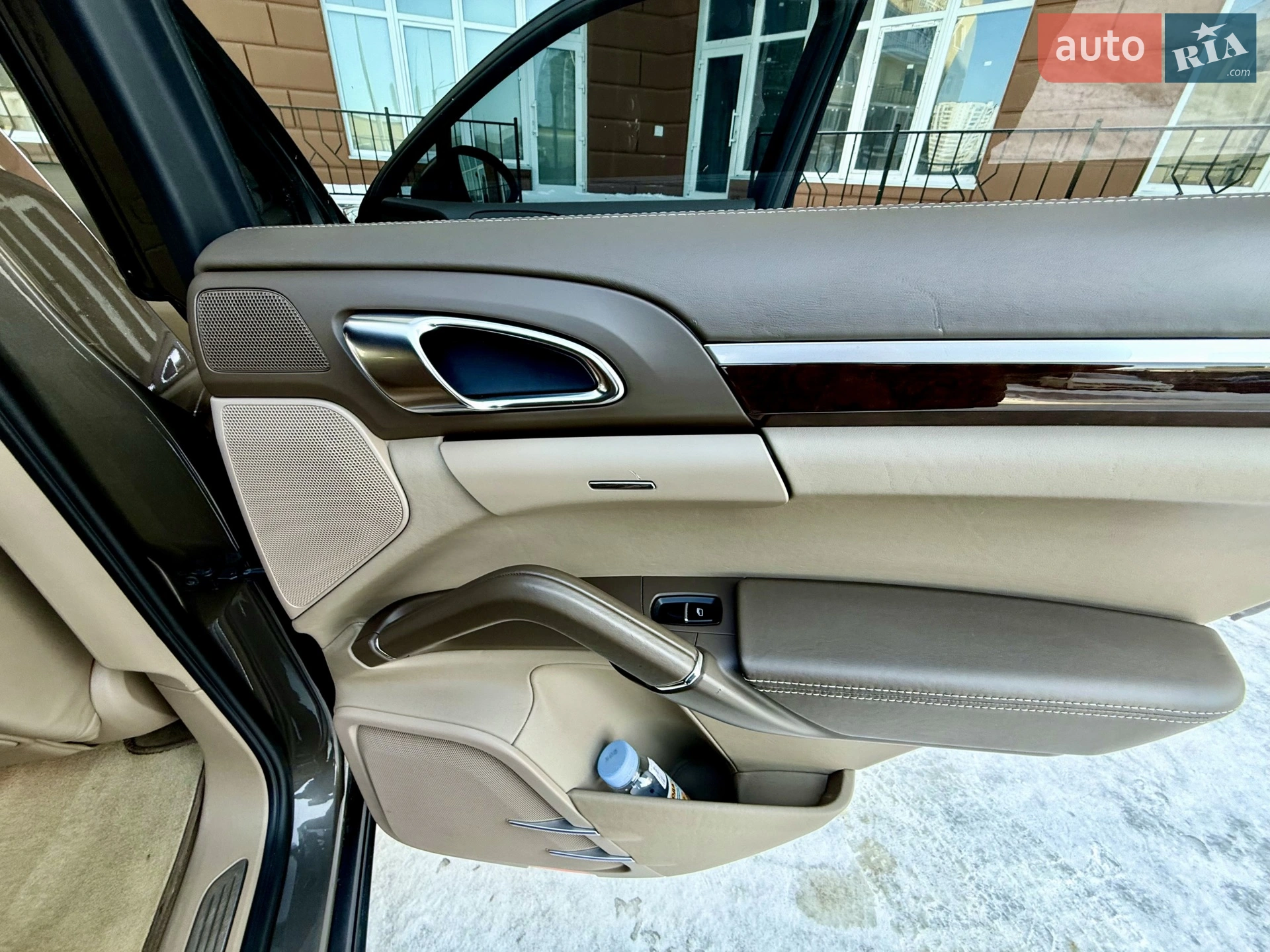 2011 Porsche Cayenne - мініатюра 52
