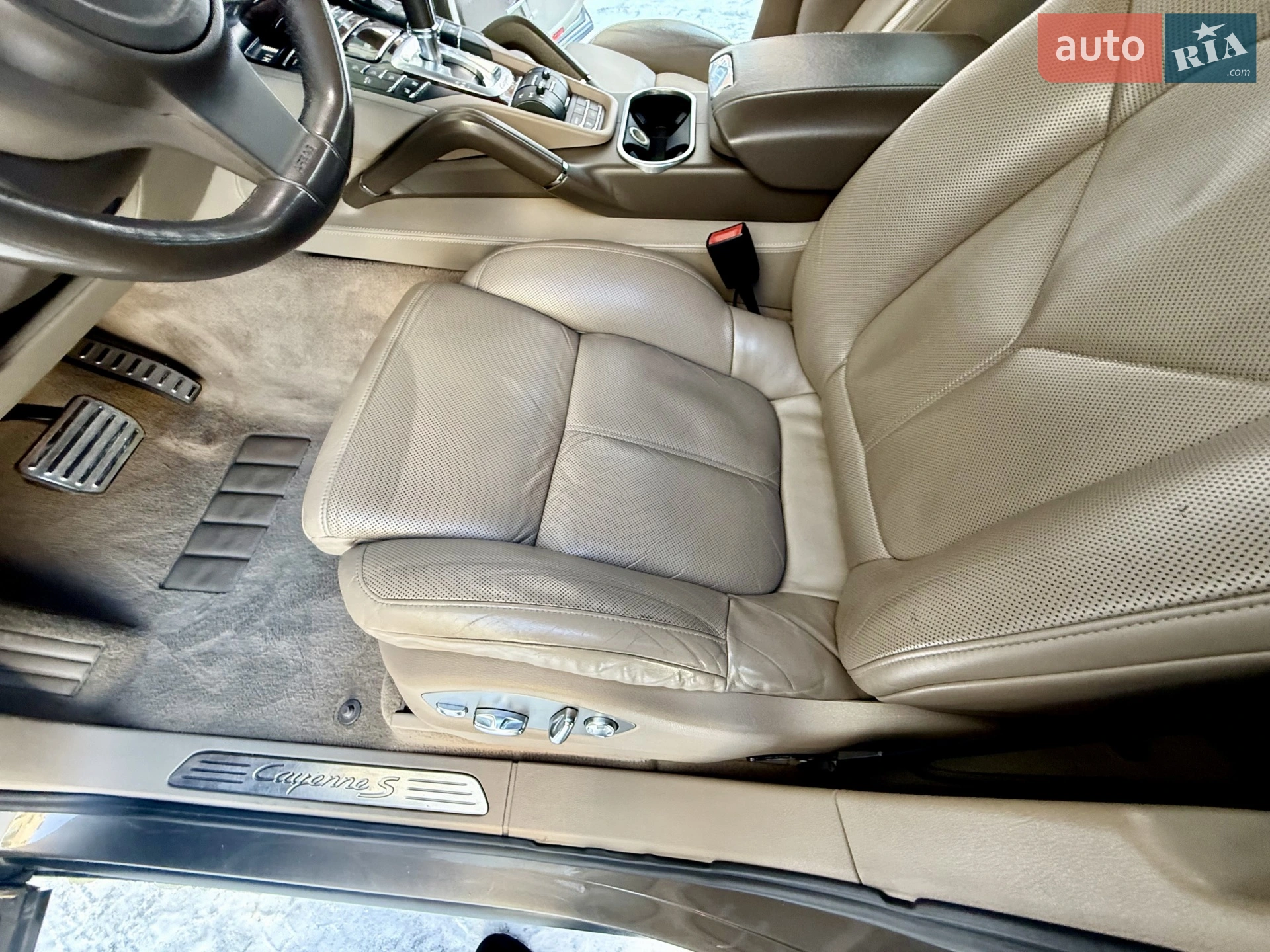 2011 Porsche Cayenne - мініатюра 96