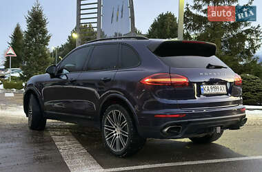 Позашляховик / Кросовер Porsche Cayenne 2017 в Києві