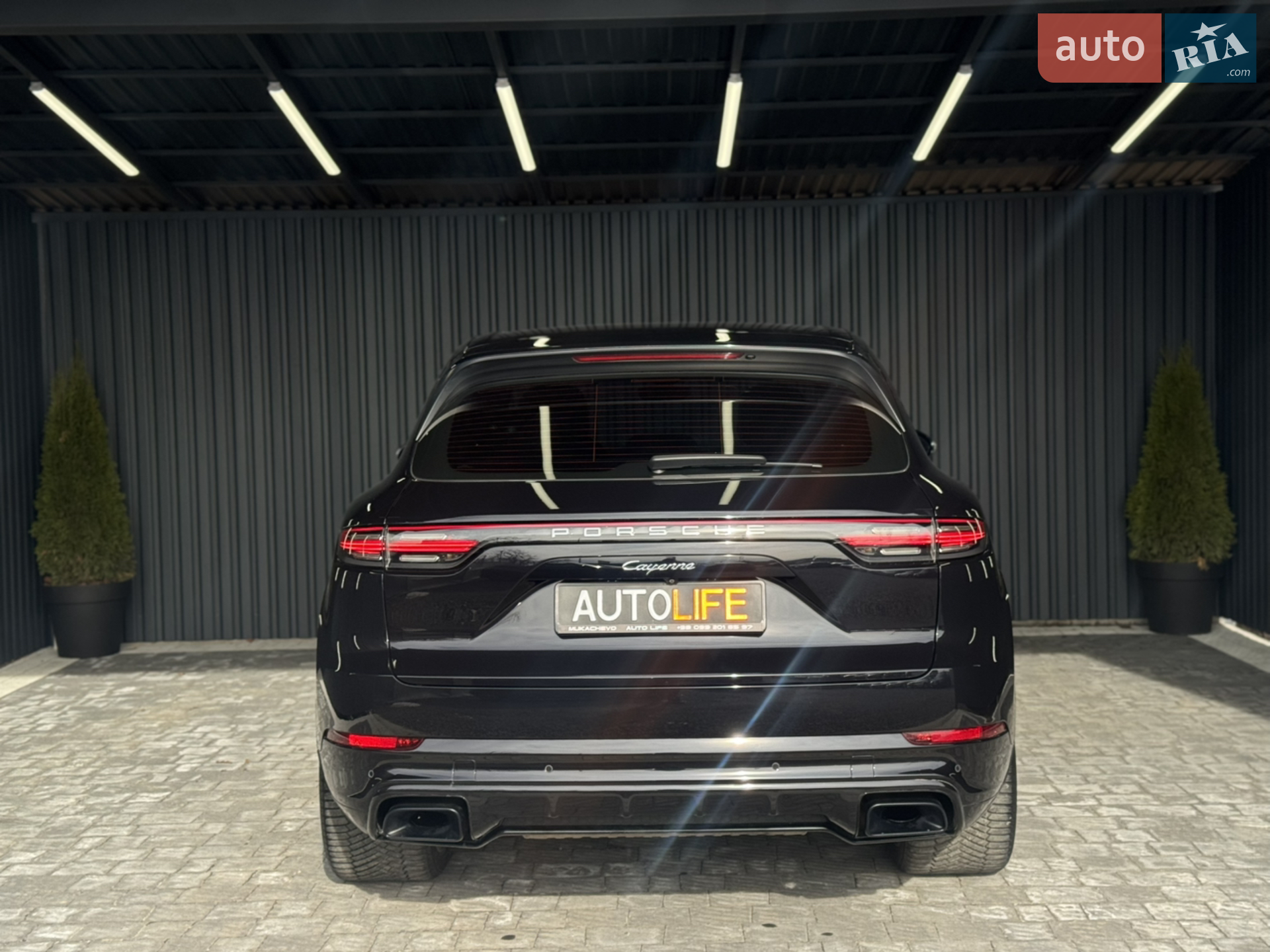 2018 Porsche Cayenne - мініатюра 8