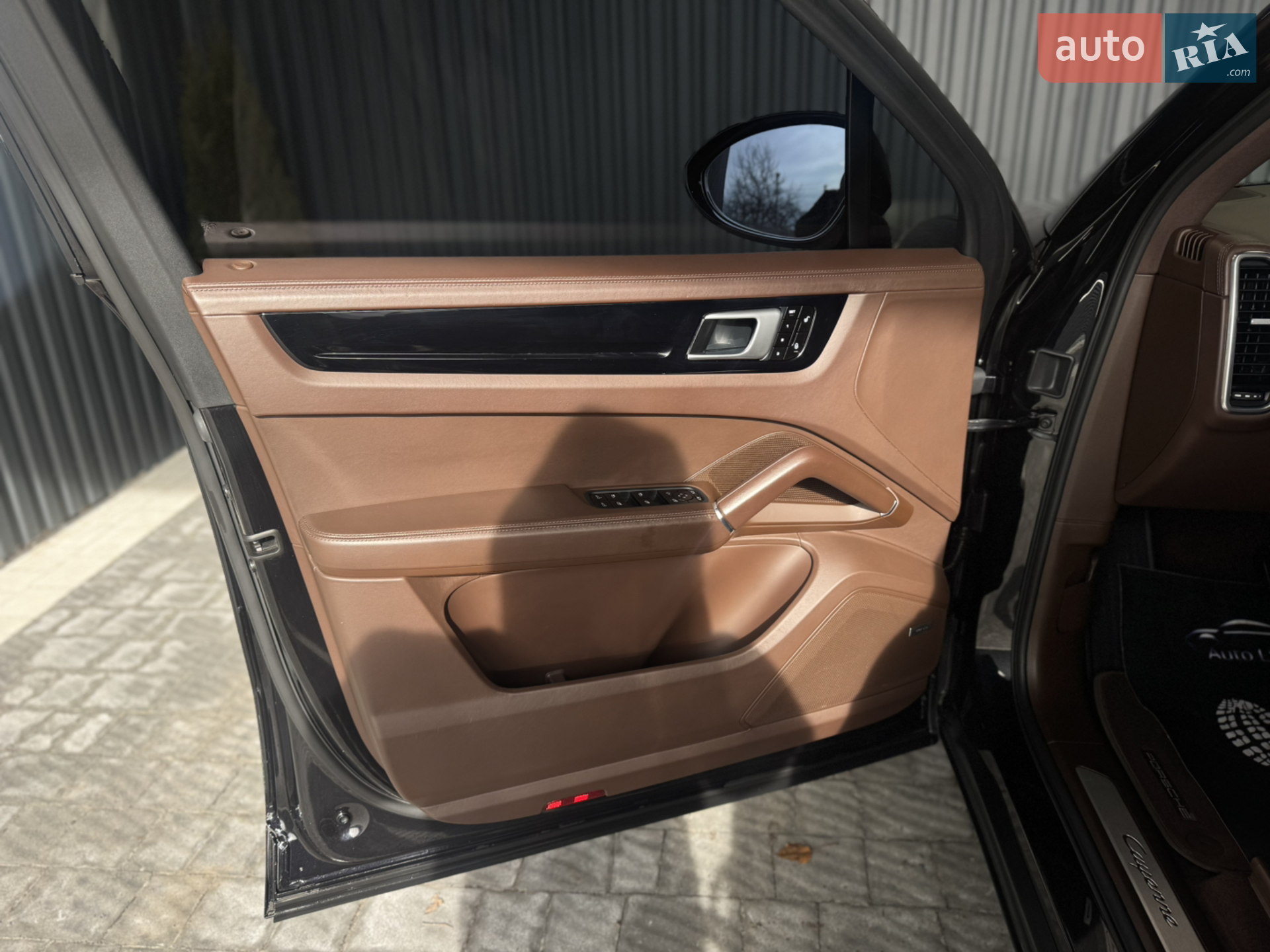 2018 Porsche Cayenne - мініатюра 37