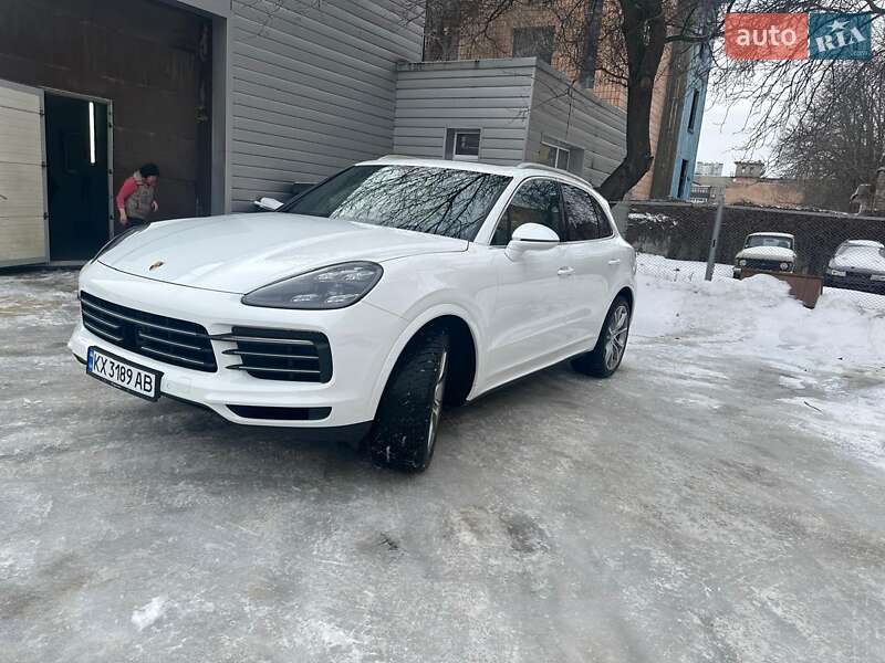 Porsche Cayenne 2019