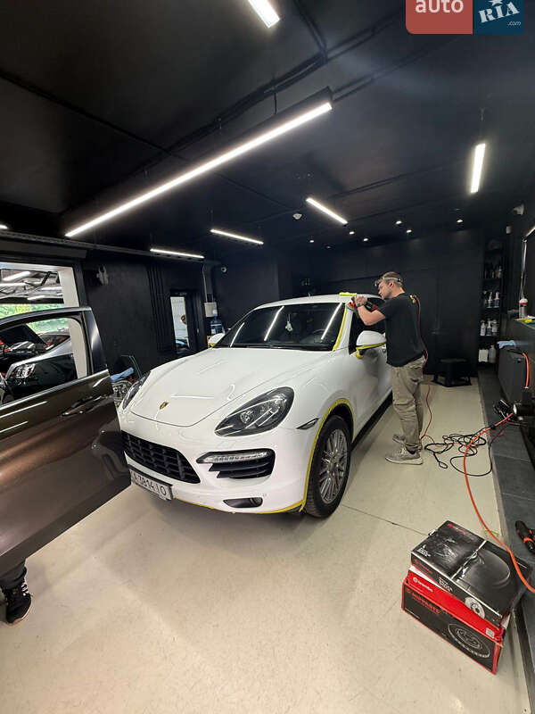 Porsche Cayenne 2013