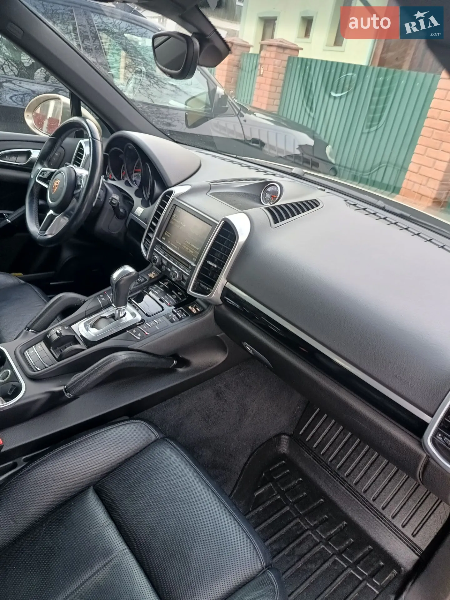 2015 Porsche Cayenne - мініатюра 23