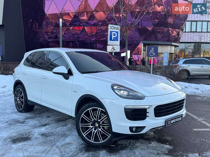 Внедорожник / Кроссовер Porsche Cayenne 2015 в Киеве фото Внедорожник / Кроссовер Porsche Cayenne 2015 в Киеве
