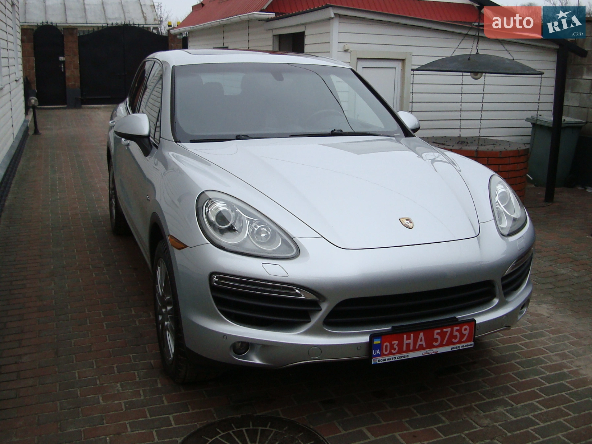 2014 Porsche Cayenne - мініатюра 2