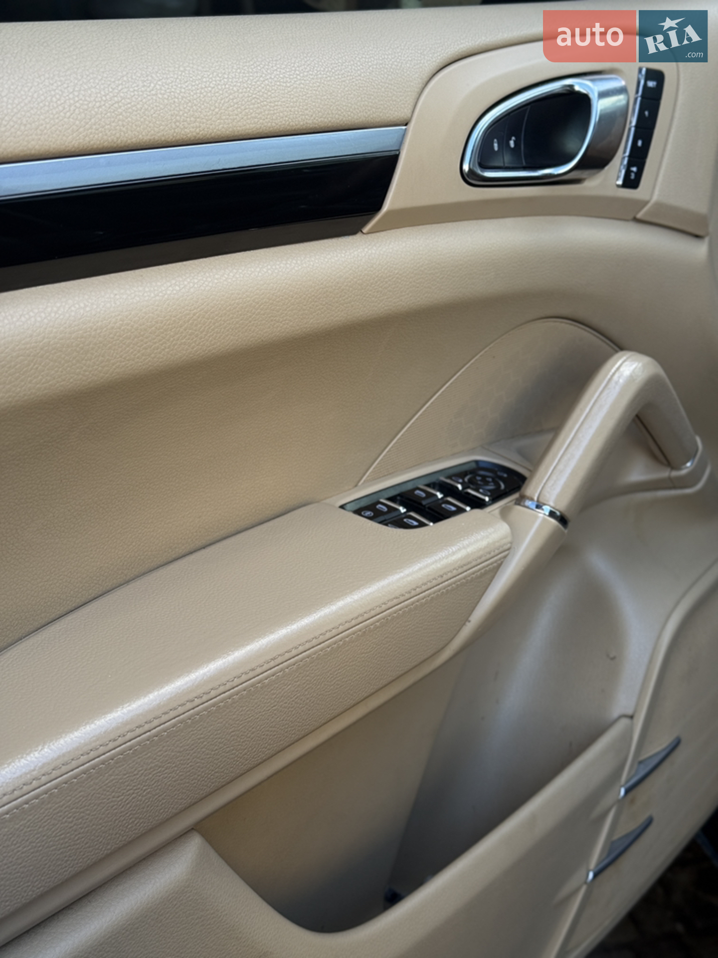 2013 Porsche Cayenne - мініатюра 9