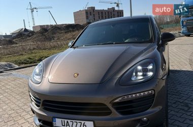 Внедорожник / Кроссовер Porsche Cayenne 2012 в Луцке