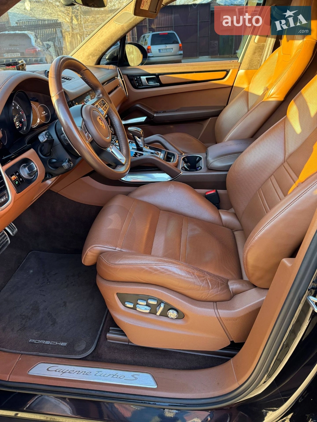 2019 Porsche Cayenne - мініатюра 10