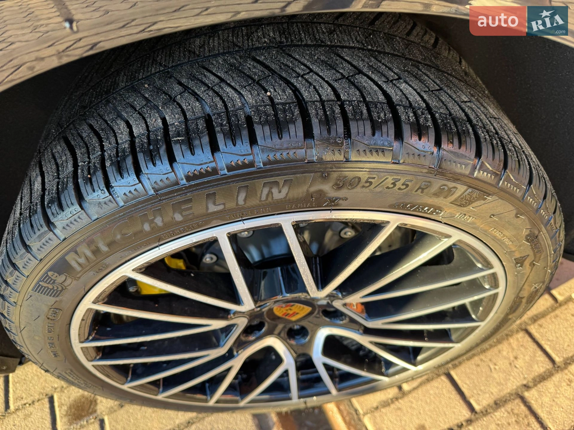 2019 Porsche Cayenne - мініатюра 23