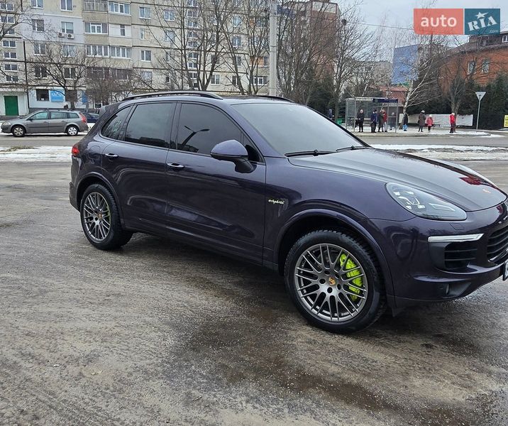 Внедорожник / Кроссовер Porsche Cayenne 2017 в Харькове