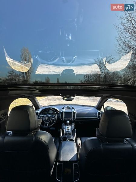 Позашляховик / Кросовер Porsche Cayenne 2015 в Кременчуці