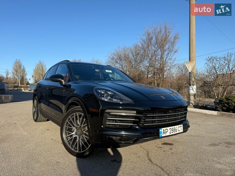 Внедорожник / Кроссовер Porsche Cayenne 2019 в Запорожье