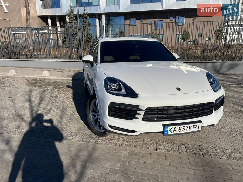 Позашляховик / Кросовер Porsche Cayenne 2019 в Києві