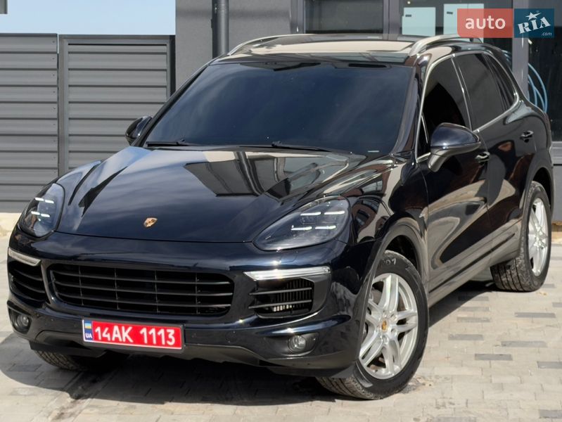 Внедорожник / Кроссовер Porsche Cayenne 2016 в Тернополе