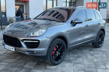 Внедорожник / Кроссовер Porsche Cayenne 2010 в Киеве