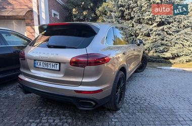 Внедорожник / Кроссовер Porsche Cayenne 2015 в Днепре