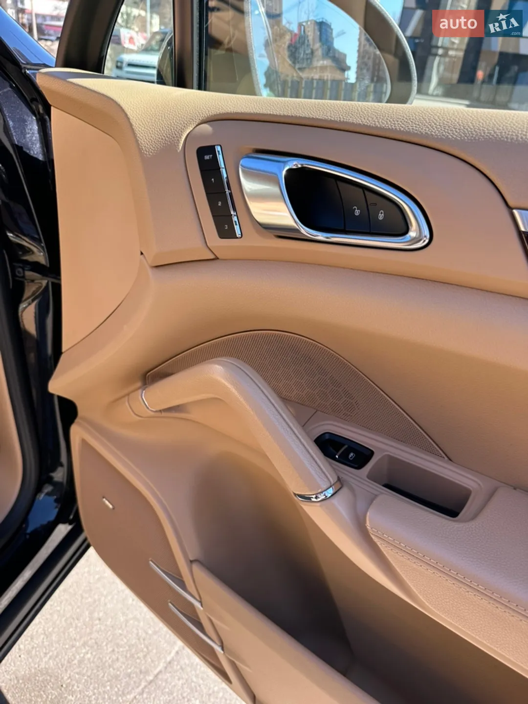 2013 Porsche Cayenne - мініатюра 26
