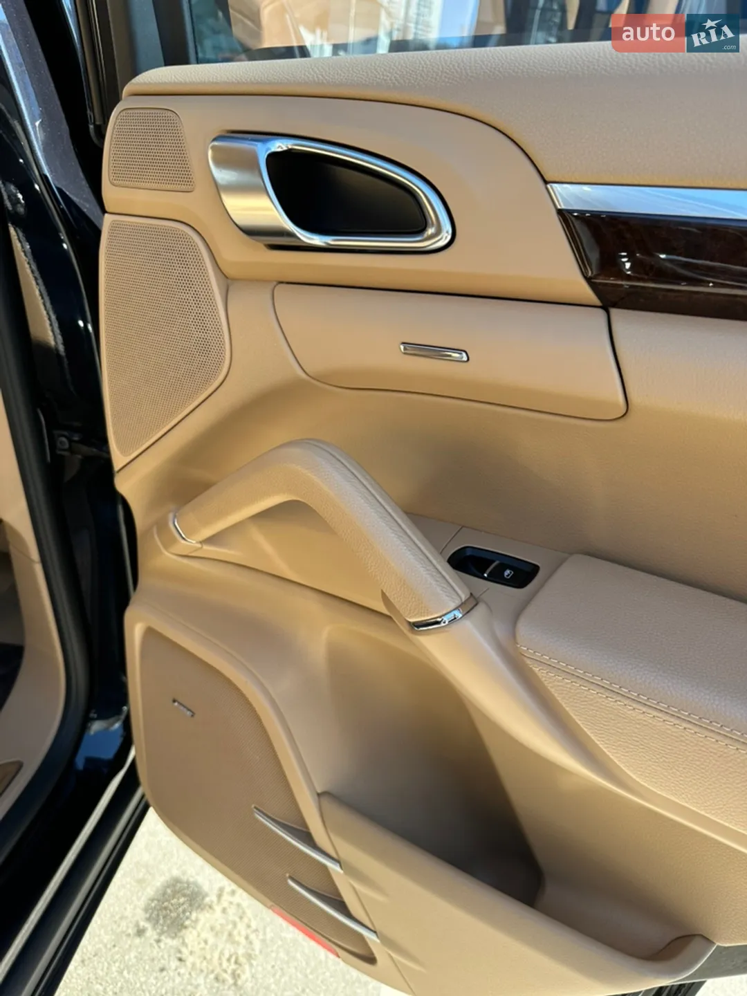 2013 Porsche Cayenne - мініатюра 31