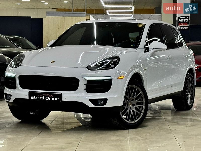 Porsche Cayenne 2016
