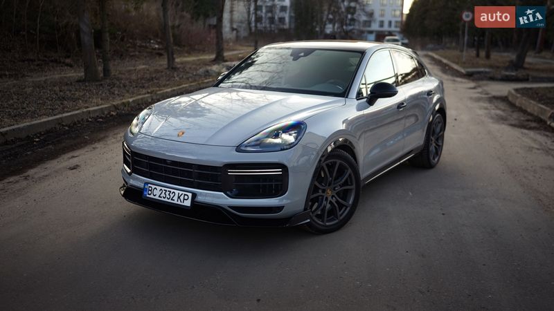 Porsche Cayenne 2022