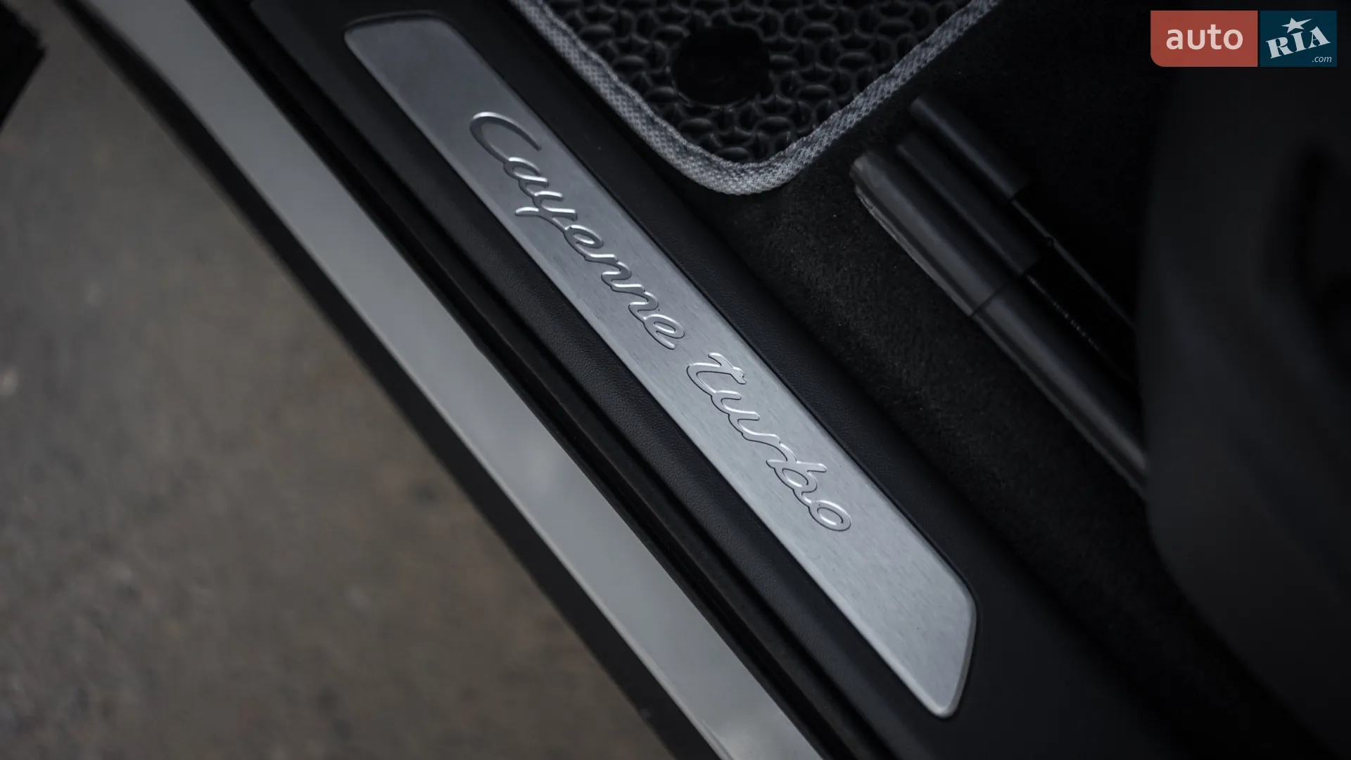 2022 Porsche Cayenne - мініатюра 11