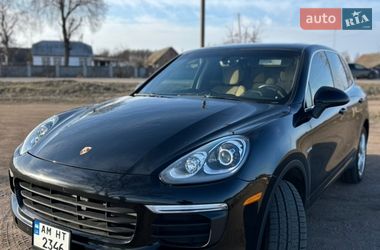 Позашляховик / Кросовер Porsche Cayenne 2017 в Коростені