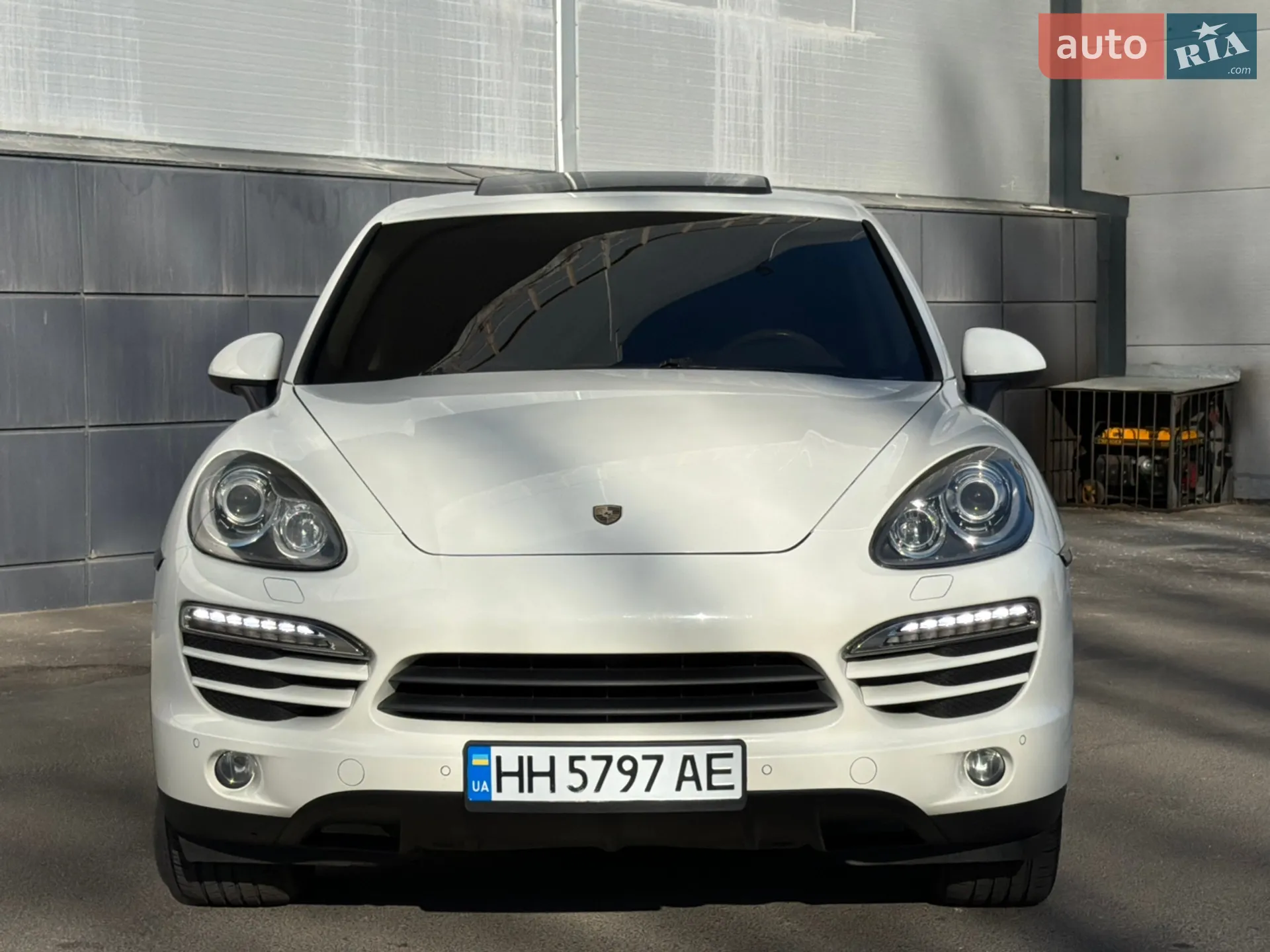 2010 Porsche Cayenne - мініатюра 23
